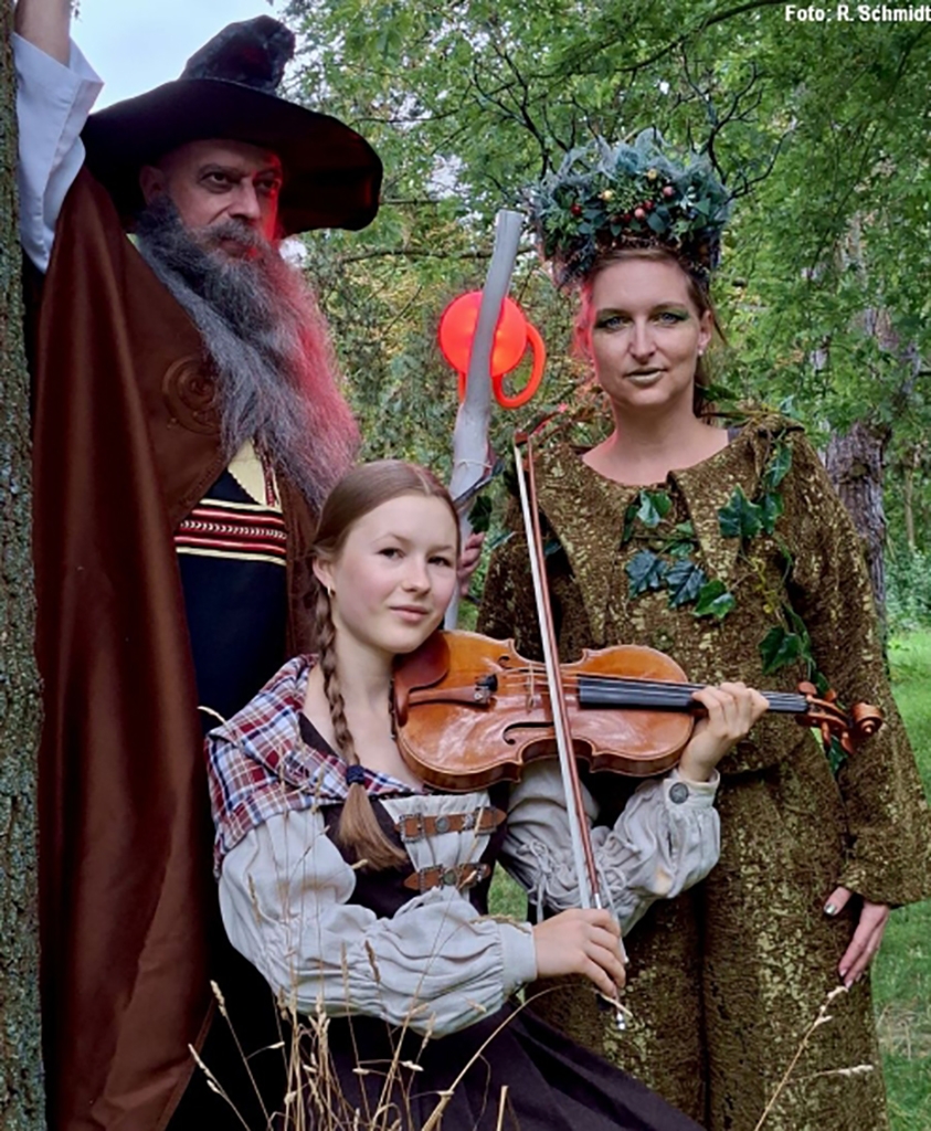 ID155-03-28-zauberfiedel