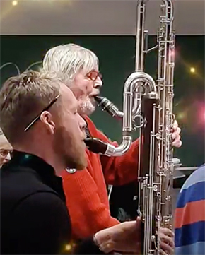 06 15 Clarinets 290